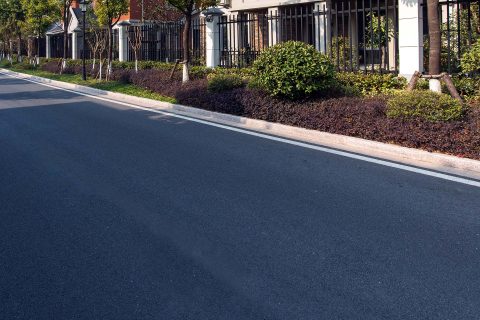 <b>Asphalt Contractors</b><br>Long Island